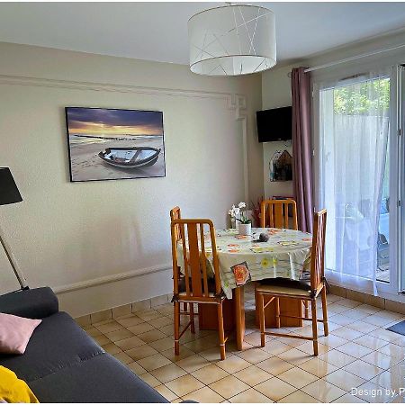 Cabourg, Appartement Plain Pied Avec Terrasse Acces Direct A La Plage Kültér fotó