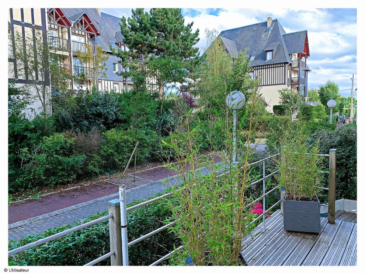 Cabourg, Appartement Plain Pied Avec Terrasse Acces Direct A La Plage Kültér fotó
